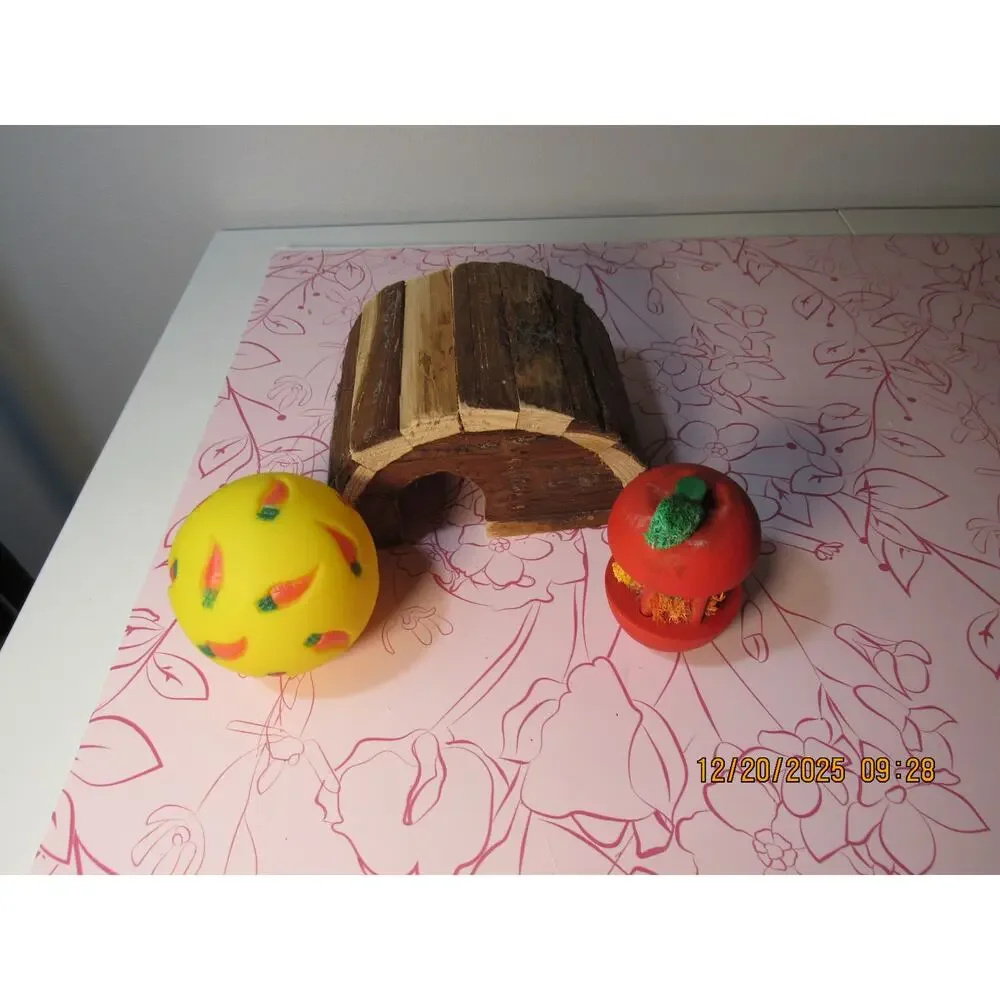Small animal toy bundle